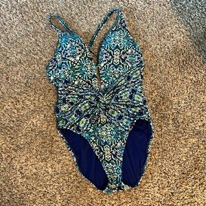 One piece bathing suit